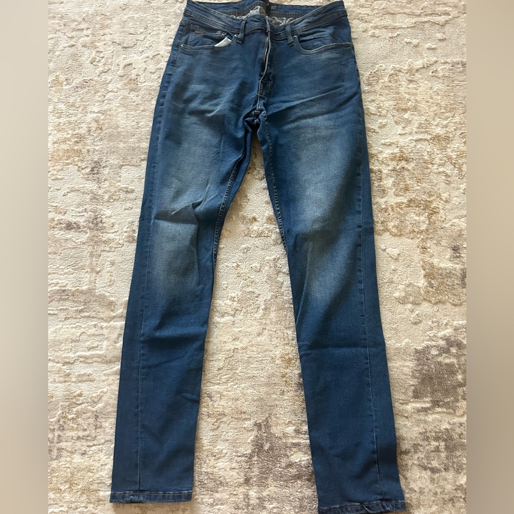 Tahari Men’s Jean